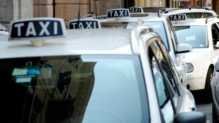 Quel type d’assurance dois-je souscrire pour un taxi ?