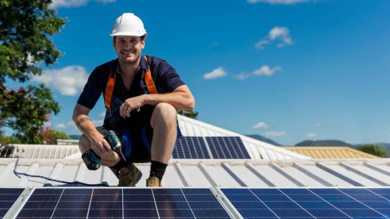 Installation Solaire 6kW: Coût, Économie et Rentabilité