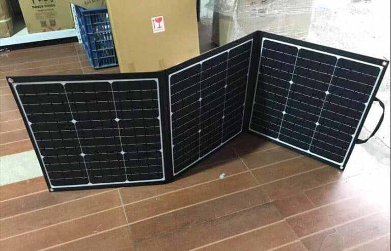 Découvrez les panneaux solaires pliables