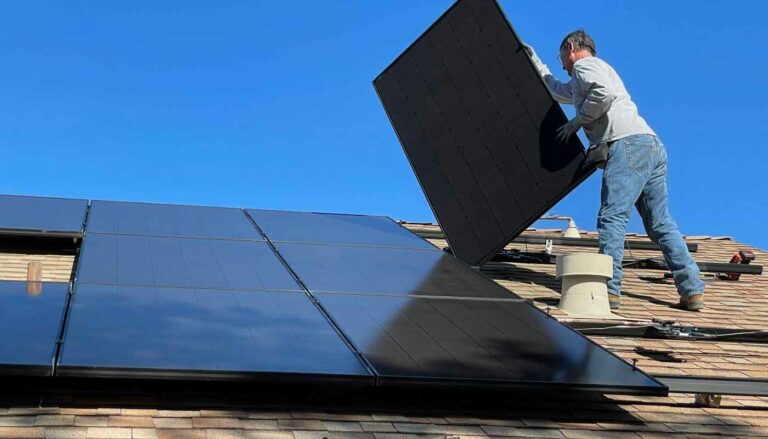 Voulez-vous économiser sur vos factures d’énergie? Voici combien de panneaux solaires vous avez besoin!