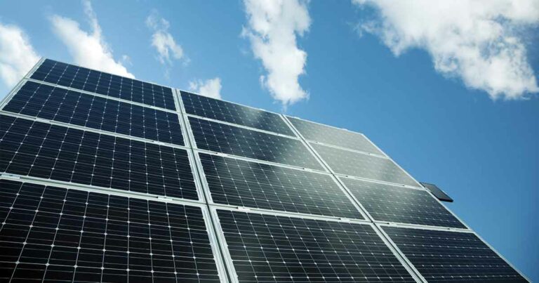 Est-il rentable d’installer des panneaux photovoltaïques ?